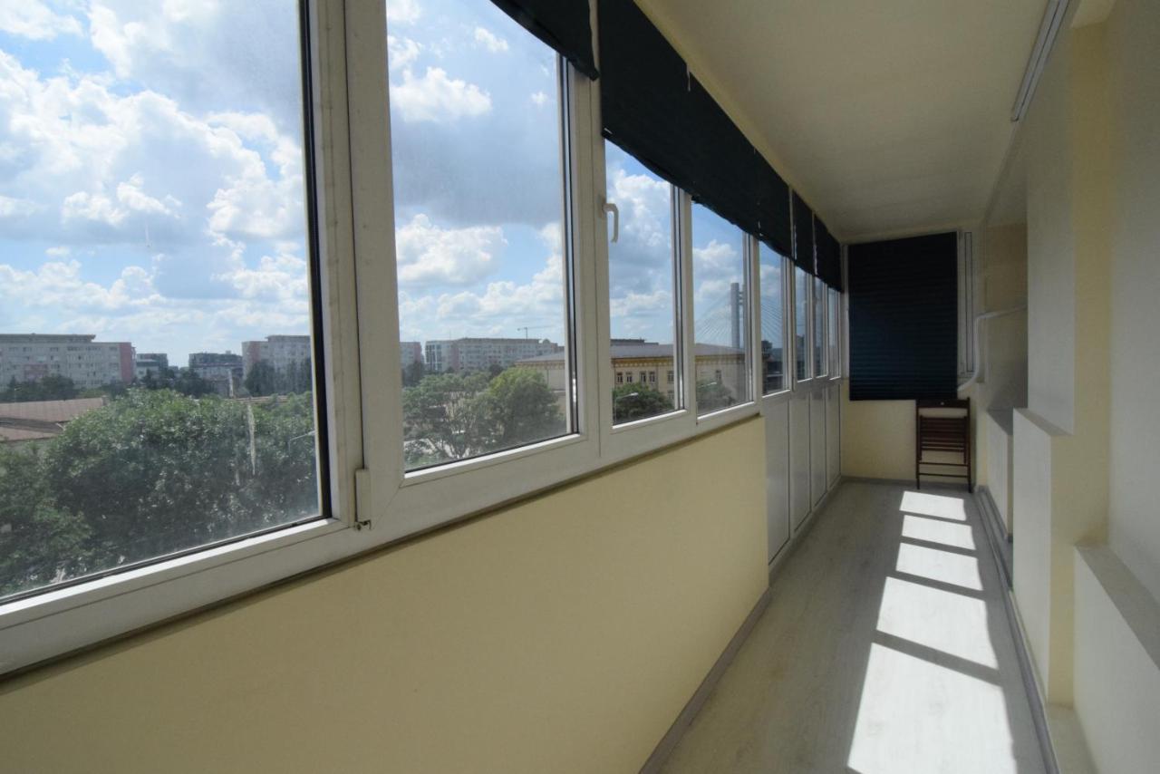 Gara De Nord - Resedinta Lui Calin Apartment Bucharest Exterior photo